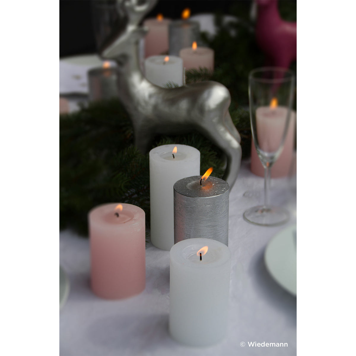 cilinderkaars-stompkaars-rustieke-kaars-wit-6-x-9-cm-30-branduren_10455032-2