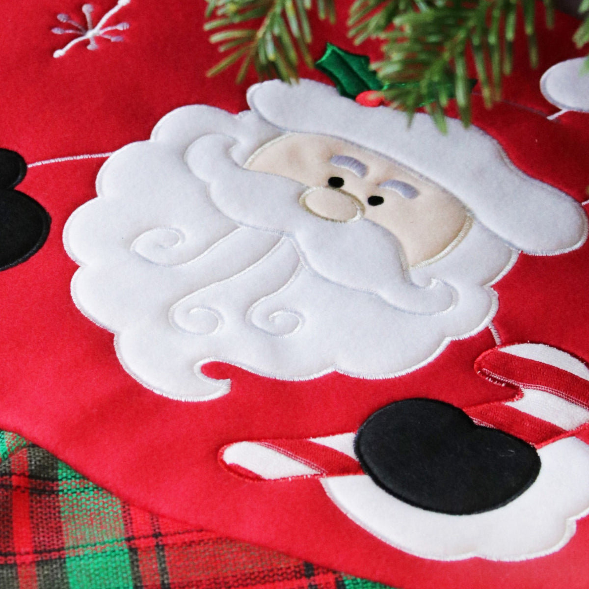 kerstboomrok-mickel-kerstman-rood-groen-d90-cm-polyester-kerstboomkleed_10439110-1
