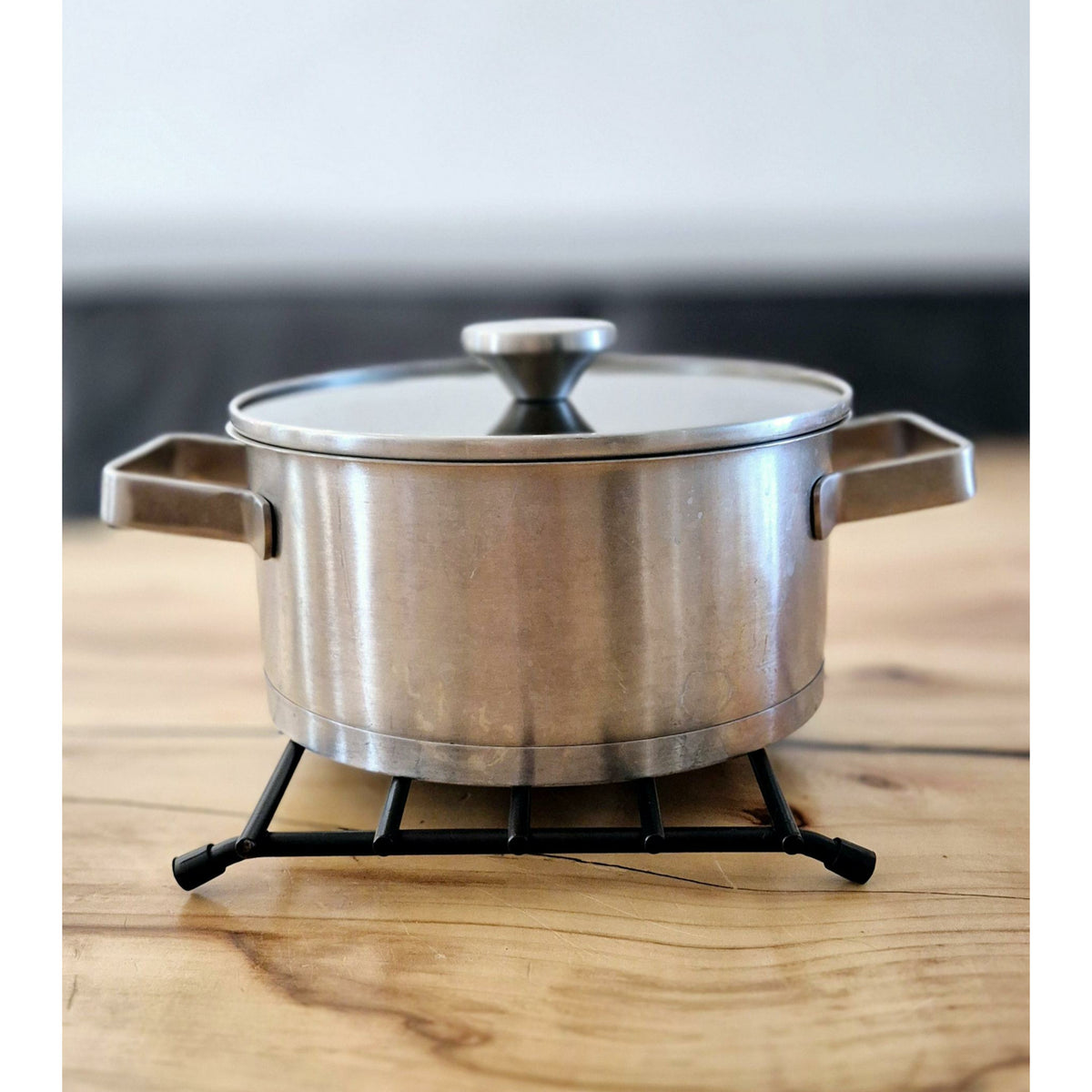 bd-pannenonderzetter-zwart-metaal-20-x-20-cm-ovenschaal-onderzetter_10448130-2