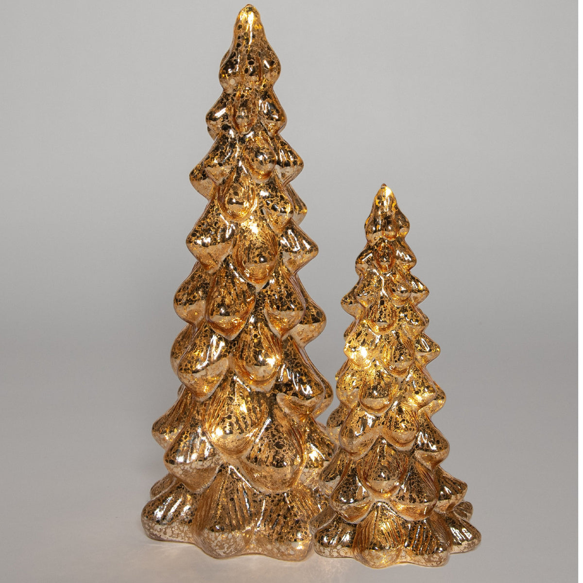 kerstboom-beeldjes-2x-st-goud-h20-en-h25-cm-glas-met-led-verlichting-_10444244-1