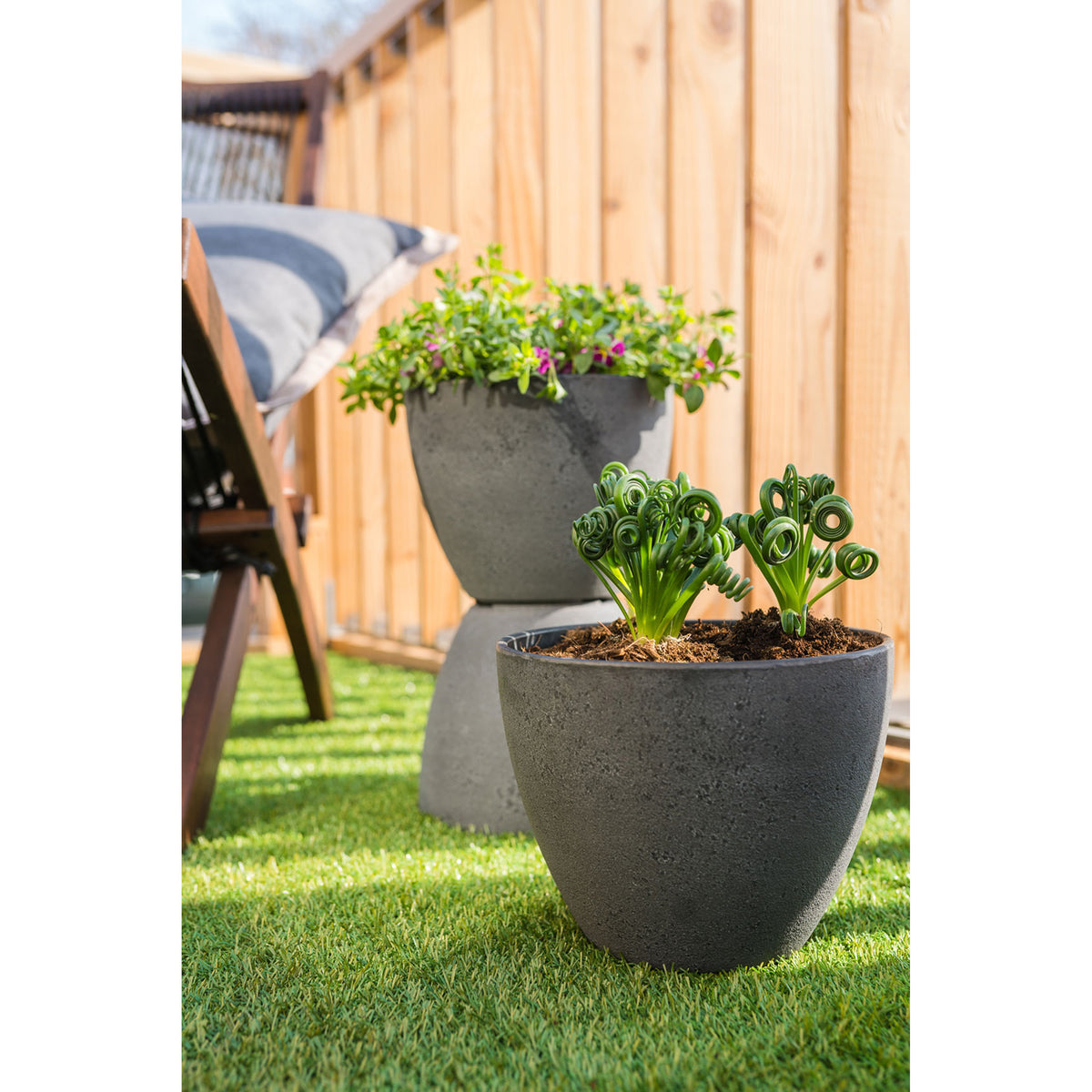 plantenpot-donkergrijs-kunststof-en-steenpoeder-22-x-17-cm-binnen-en-buiten_10291381-2