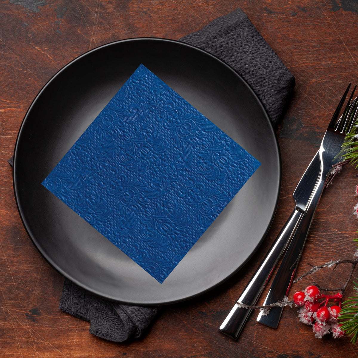 servetten-luxe-15x-stuks-33-x-33-cm-donkerblauw-barok-patroon-3-laags_10079479-2