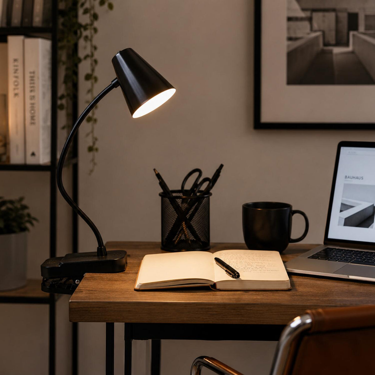 tafellamp-led-lamp-zwart-10-x-6-x-28-cm-kunststof-metaal-leeslamp-incl-klem_10498481-2