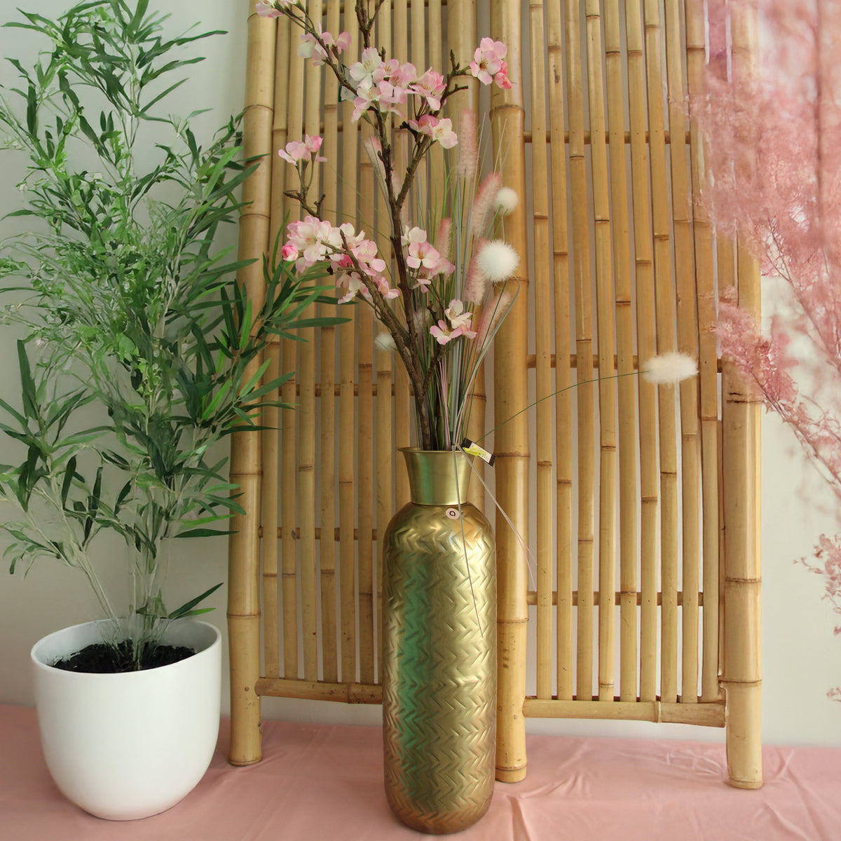 bloemenvaas-antique-dorado-goud-bewerkt-metaal-d15-x-h46-cm-flessenhals-model_10433590-5