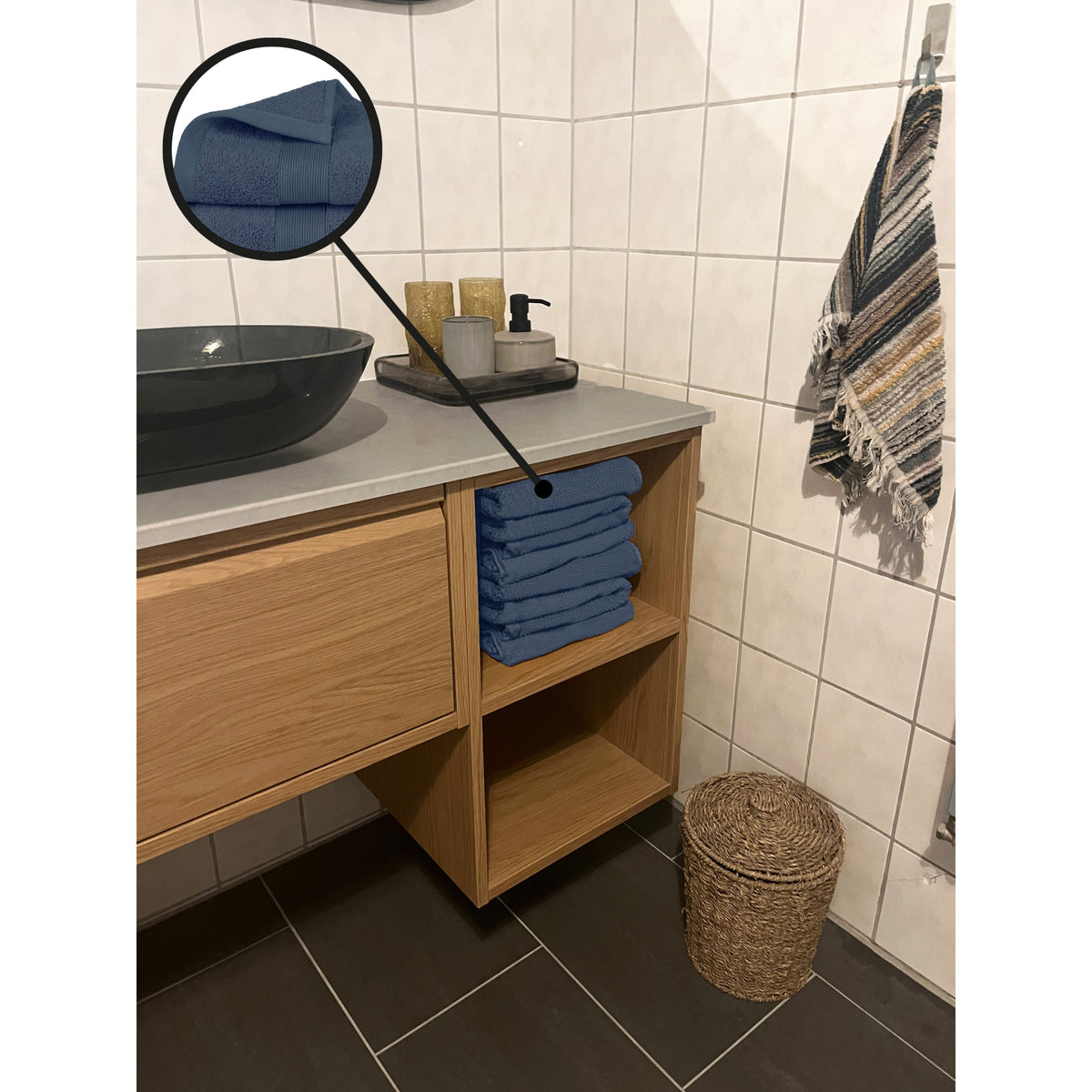 atmosphera-badhanddoek-petrol-blauw-70-x-130-cm-katoen-450-grams-luxe-handdoek_10448593-3