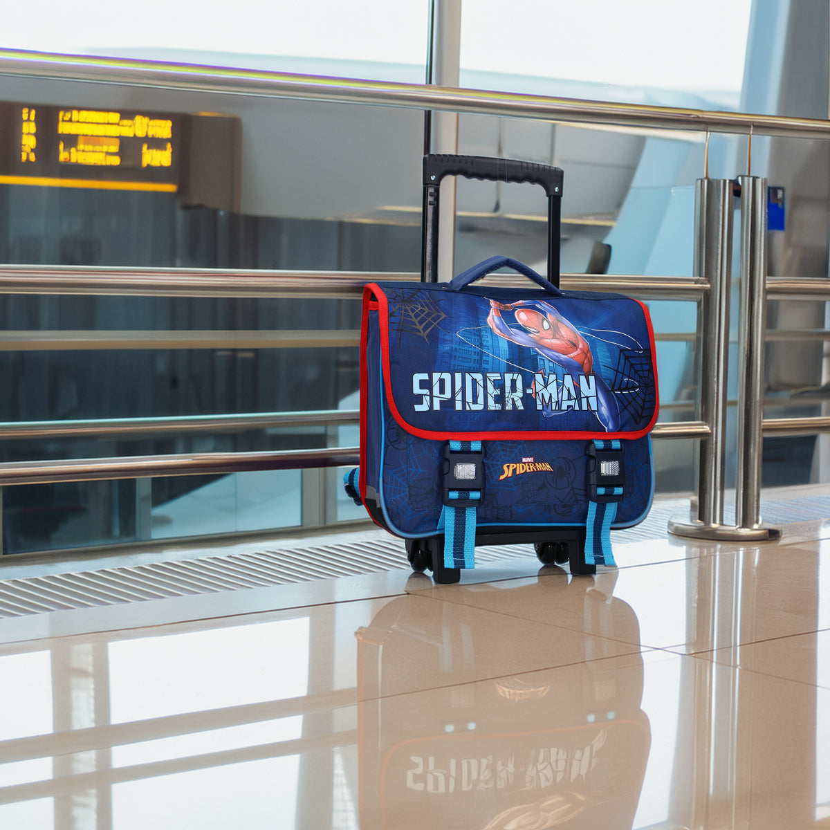 vadobag-spiderman-keep-on-moving-trolley-rugtas-blauw-38-x-31-x-15-cm-kinderen_10466676-5