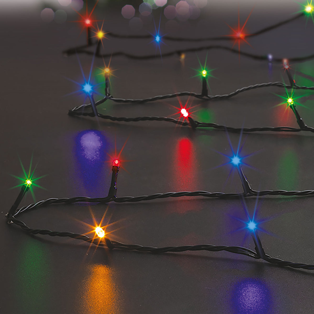kerstverlichting-gekleurd-35-m-48-led-lampjes-zwart-snoer-batterij_10432731