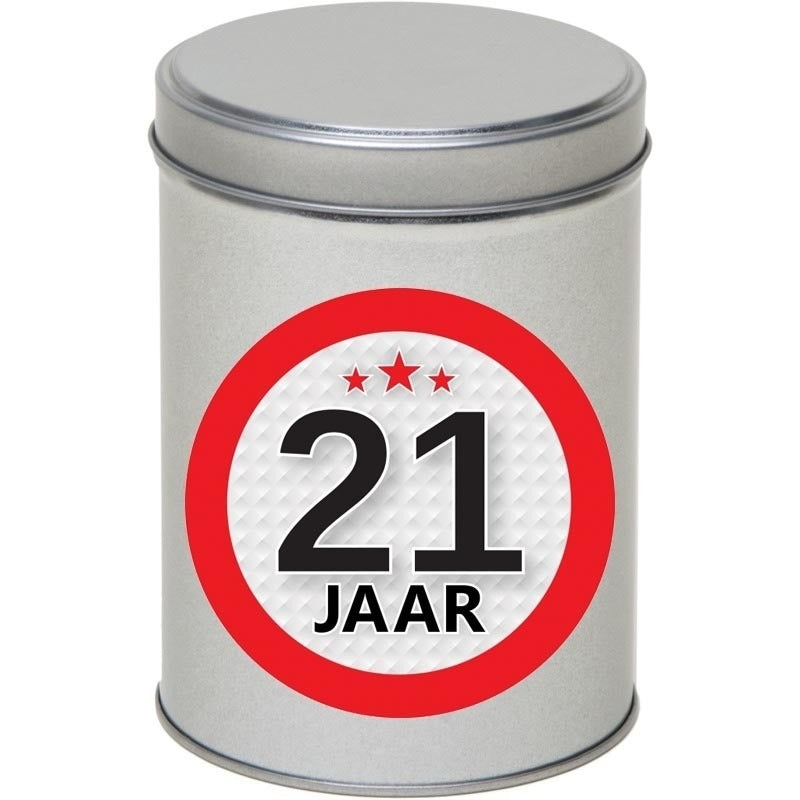 cadeau-snoepblik-21-jaar-verjaardag-9-x-13-cm-cadeauverpakking-metaal-met-leeftijd-sticker_10175778