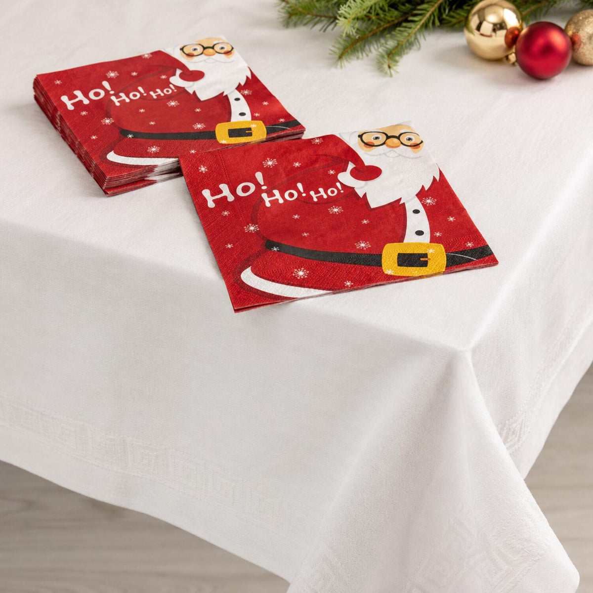 duni-kerst-thema-tafelkleed-wit--138-x-220-cm-met-20x-servetten-kerstman-fsc-gecertificeer_10357835-1
