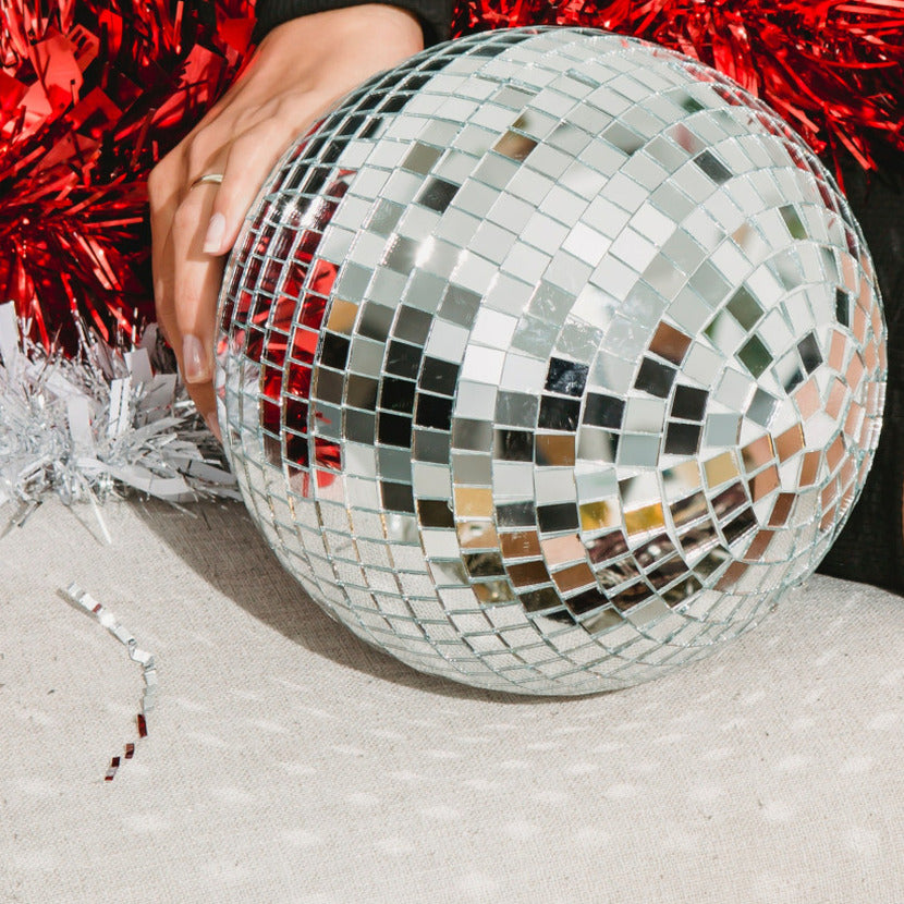 disco-kerstbal-zilver-d18-cm-glas-foam-discobal-discobol-kerstversiering_10189871-1