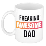 vader-cadeau-mok--beker-freaking-awesome-dad-gekleurd-kader_10248917-2