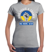 protest-tshirt-voor-dames-oekraine-give-peace-a-chance-no-more-war-grijs-vrede_10425982
